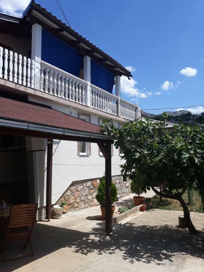 Ana & Stela Apartment Karlobag Luaran gambar