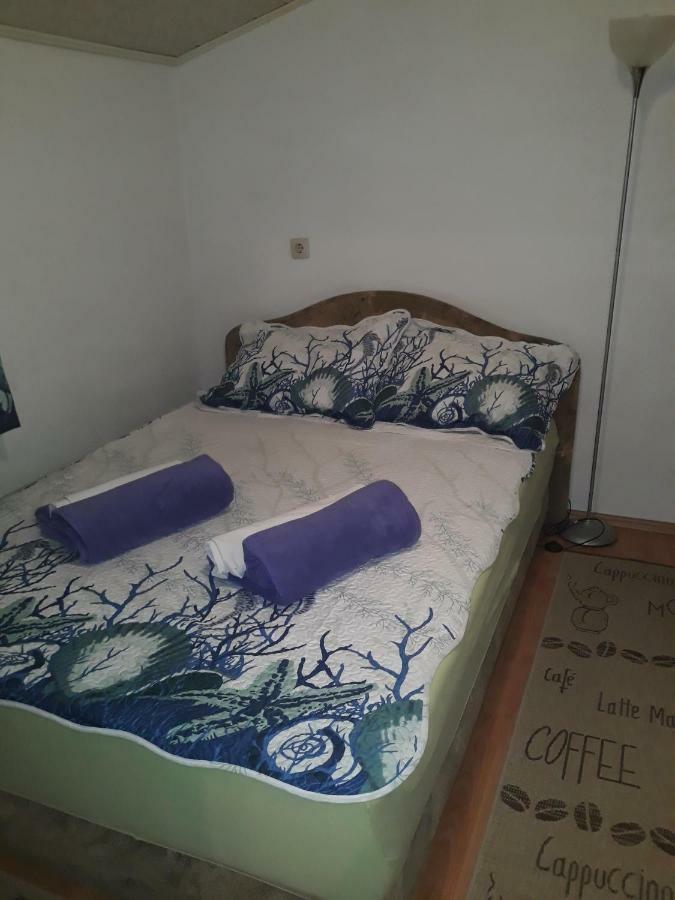 Ana & Stela Apartment Karlobag Luaran gambar