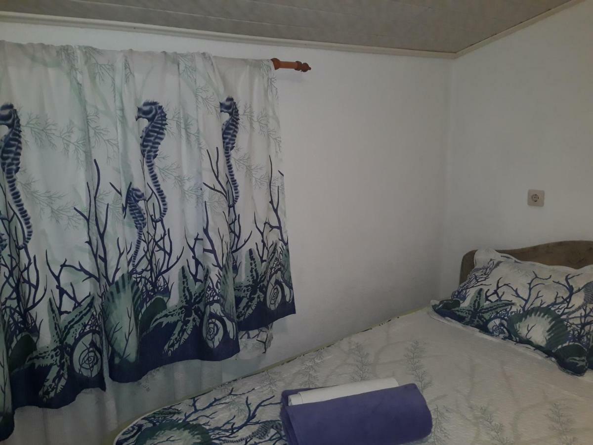 Ana & Stela Apartment Karlobag Luaran gambar